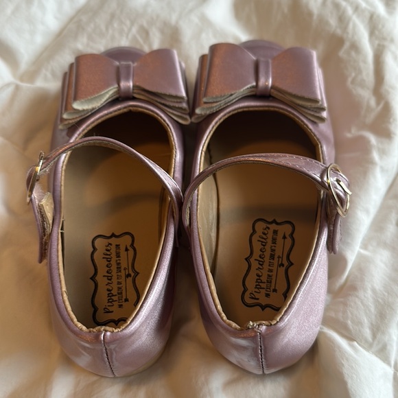 Piperdoodles lavender bow shoes - Picture 5 of 5